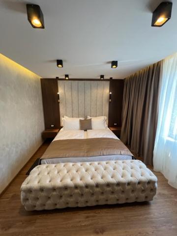 Hotel Palace San Valentino Umag Extérieur photo